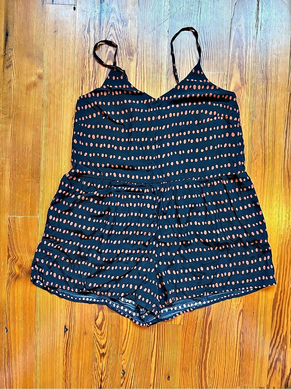 LOFT Pearl Print Strappy Romper with Pockets!